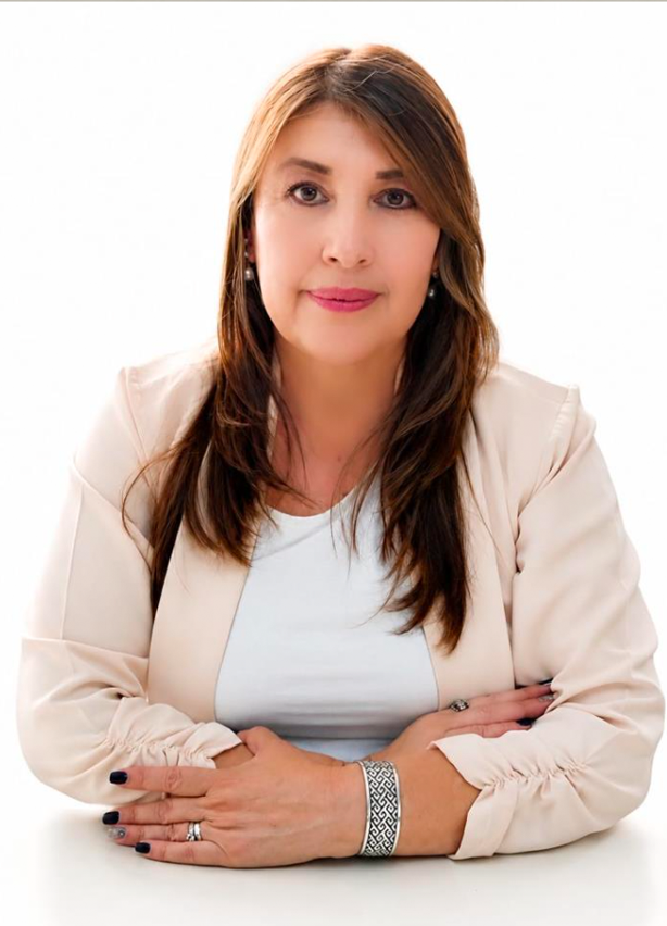 Dr. Pazmiño